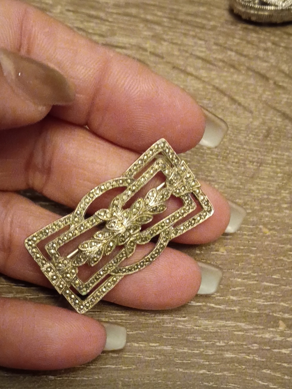 Vintage-Inspired Silver  Tone  Rectangular Brooch